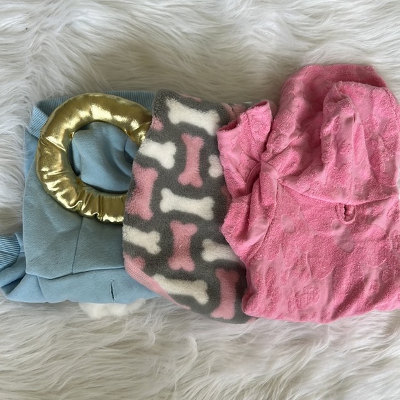 Small Dog clothing bundle - Picture 6 of 6